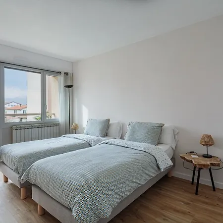 Ocean Superbe Appartement Vue Mer A 2 Pas De La Plage Classe 3 Etoiles Hendaye Exterior photo